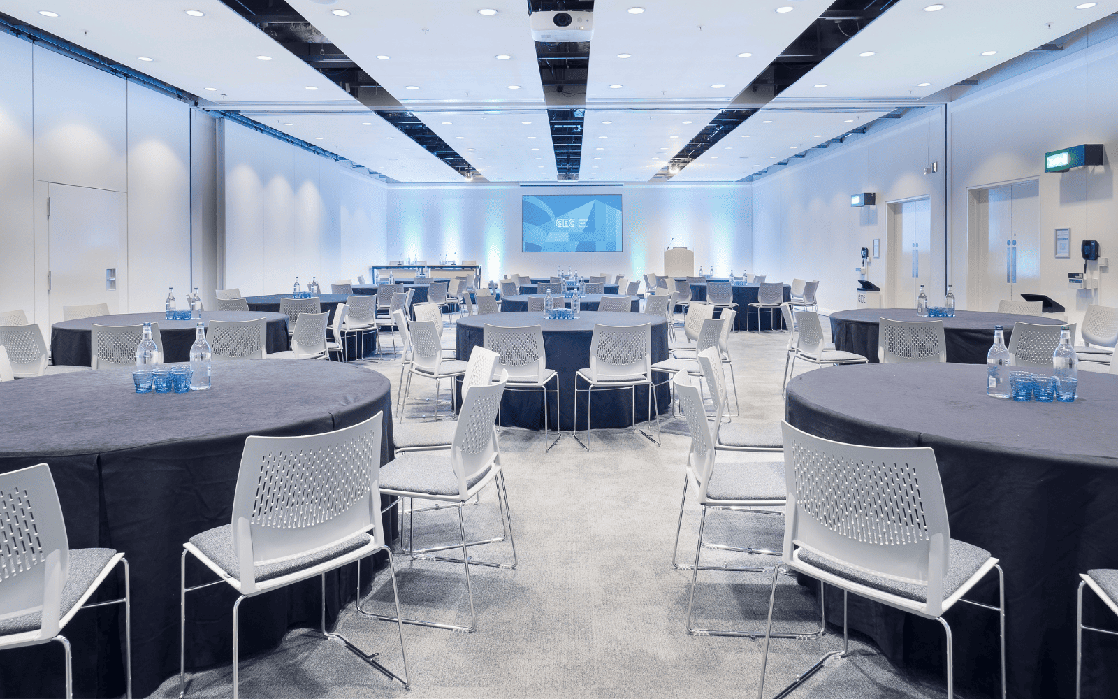 Alsh room with cabaret seating