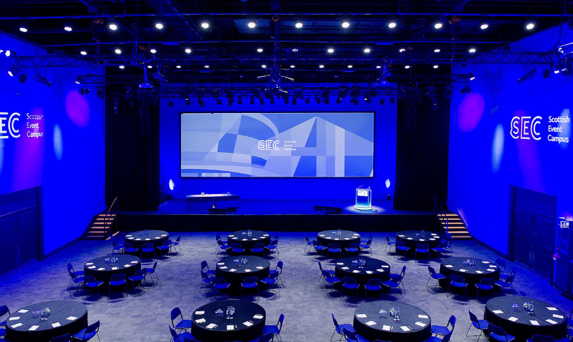 overhead image of the lomond auditorium with cabaret seating