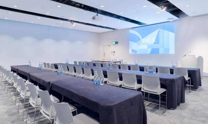 Image of the Boisdale with classroom seating